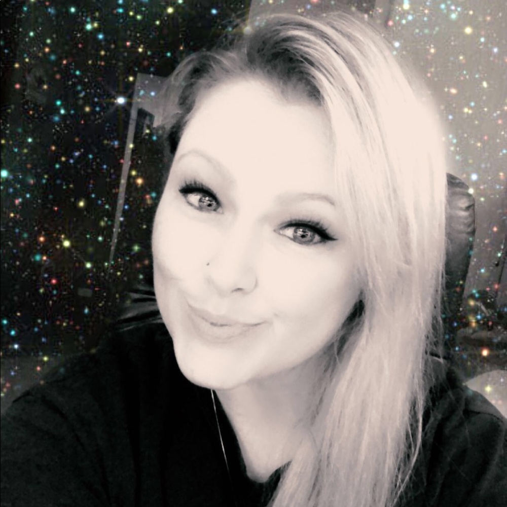 Meet your Posher, Karen